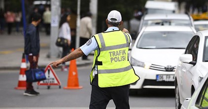 13 Trafik Cezası Nedir? 13 Trafik Ceza Maddesi Ne Kadar, Nasıl İtiraz Edilir? (2026)